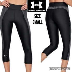 UNDER ARMOUR Womens Capri HeatGear Compression Cropped Leggings Black Mid Rise S